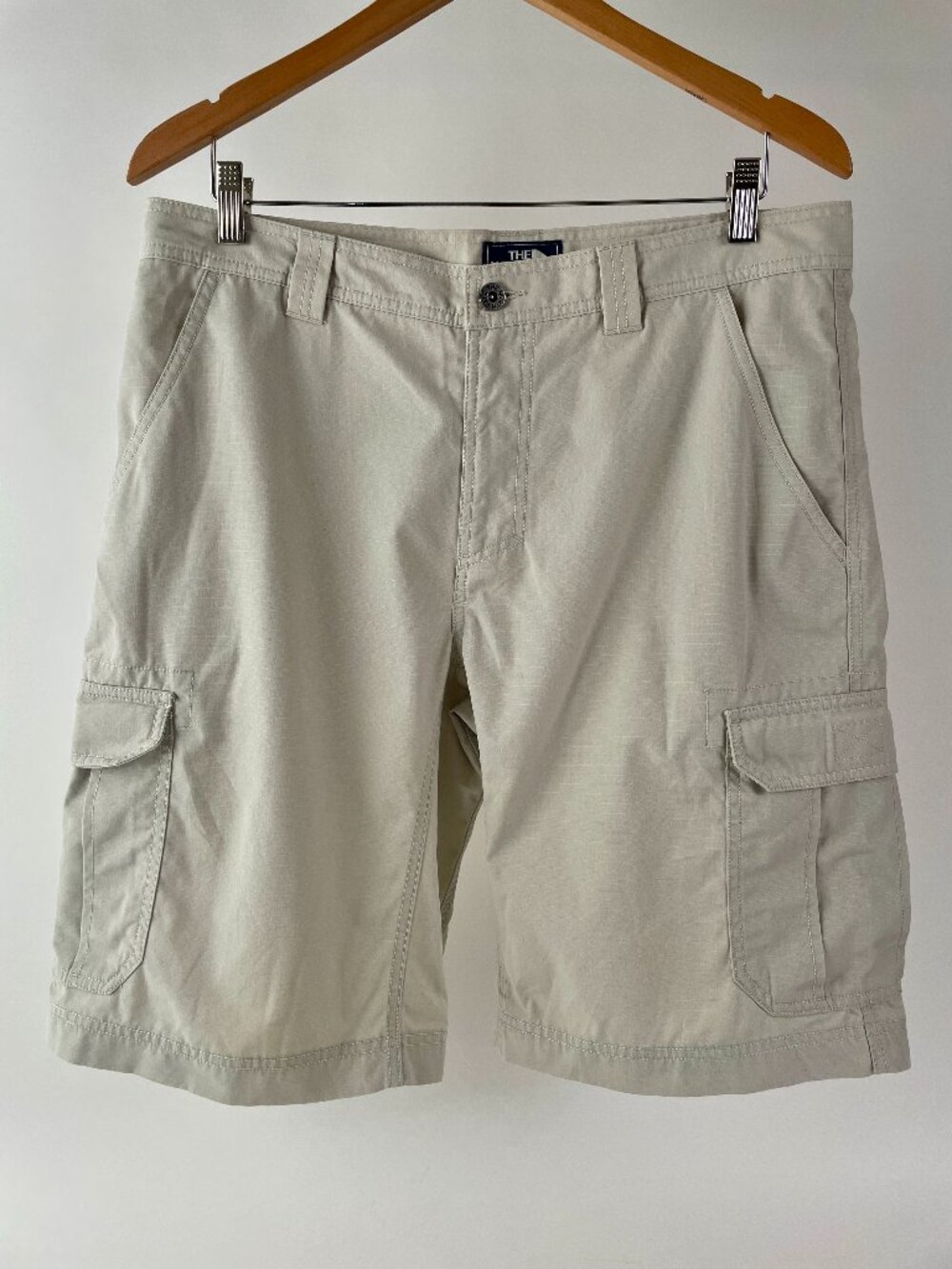 The North Face TNF Men's Cargo Shorts, Beige/Tan, Size 34